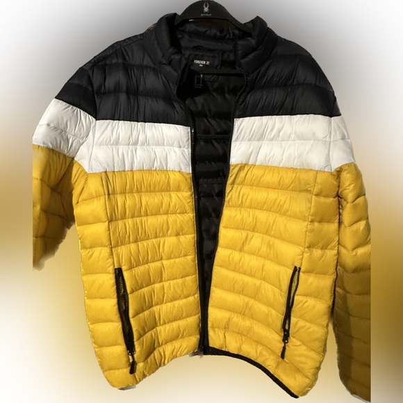 Lightweight Jacket - Picture 3 of 4